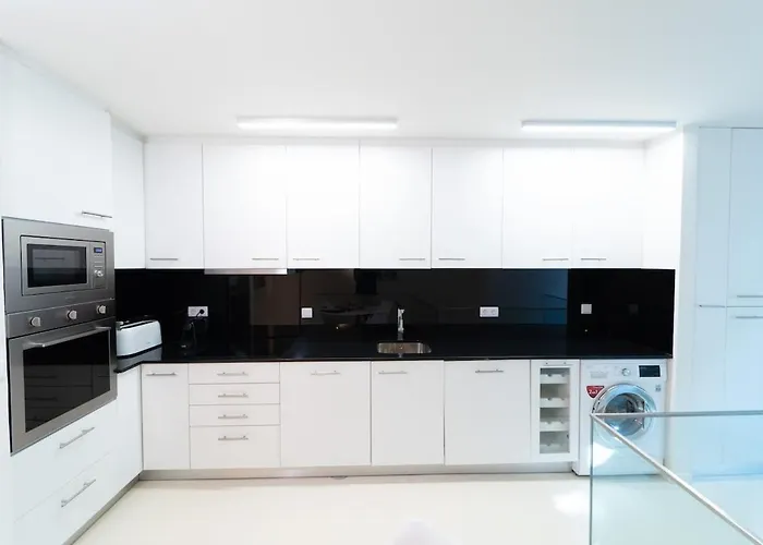 Douro River By Upperground